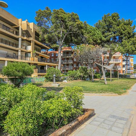 Txingudi - Only Families Apartment กัมบริลส์ ภายนอก รูปภาพ